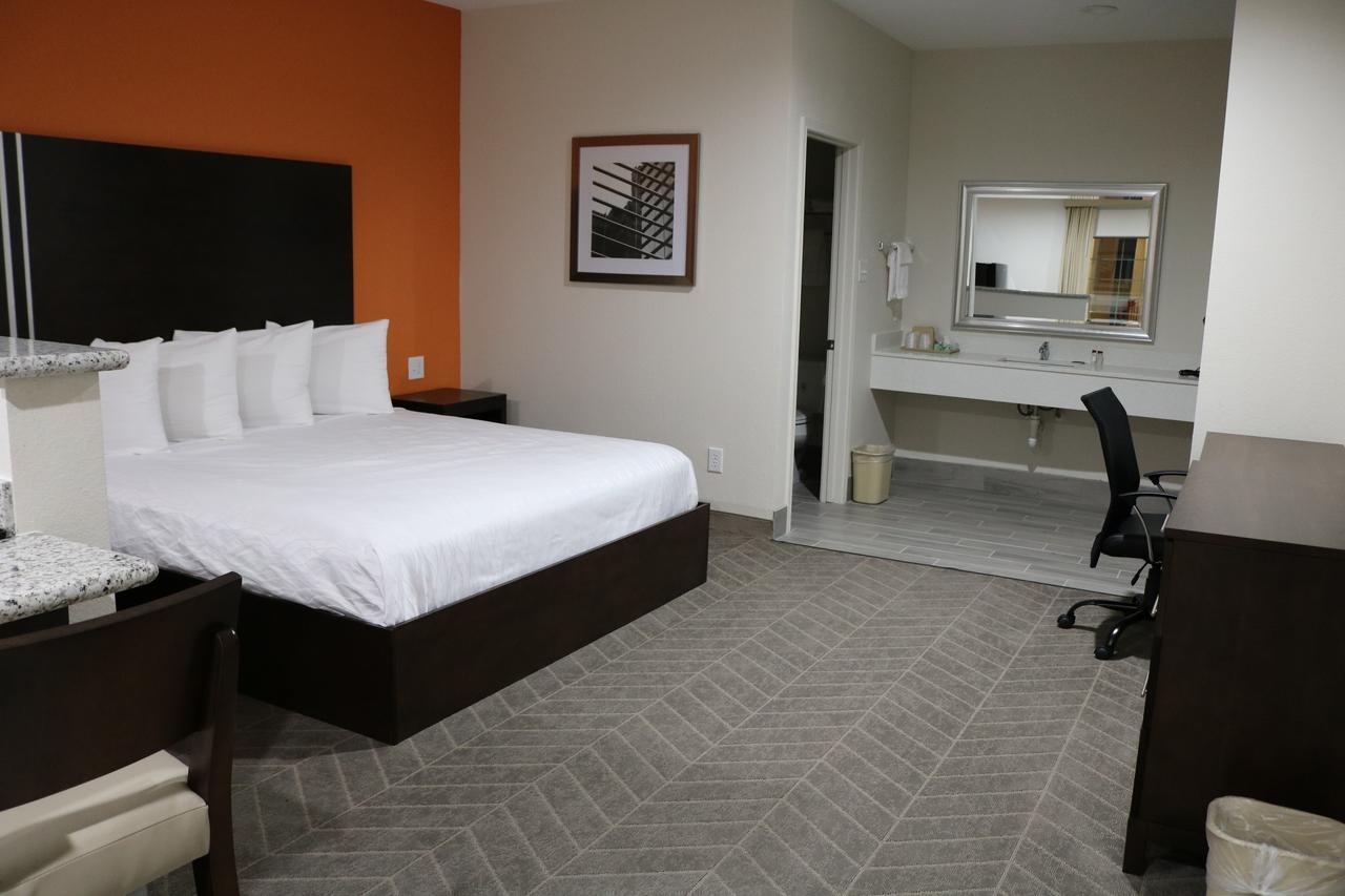 Scottish Inn & Suites - Iah Airport Humble Exteriör bild