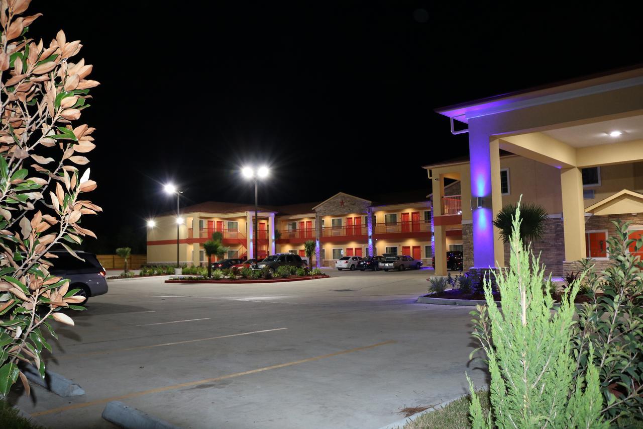 Scottish Inn & Suites - Iah Airport Humble Exteriör bild