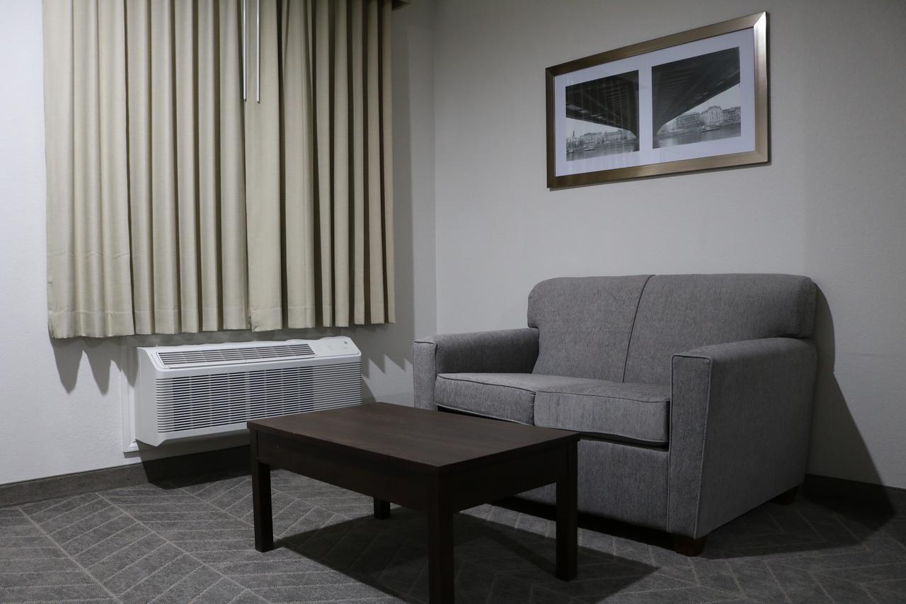 Scottish Inn & Suites - Iah Airport Humble Exteriör bild