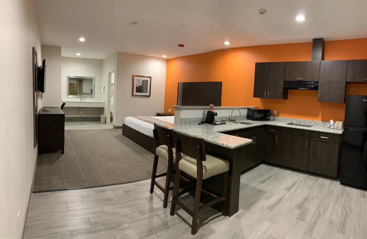 Scottish Inn & Suites - Iah Airport Humble Exteriör bild